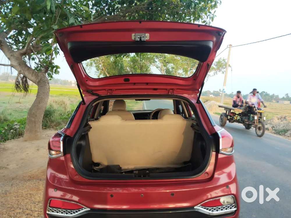 Hyundai I20 2018 Petrol 29937 Km Driven