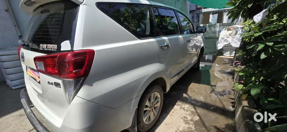 Innova Crysta 2.4 Z 7 Seater