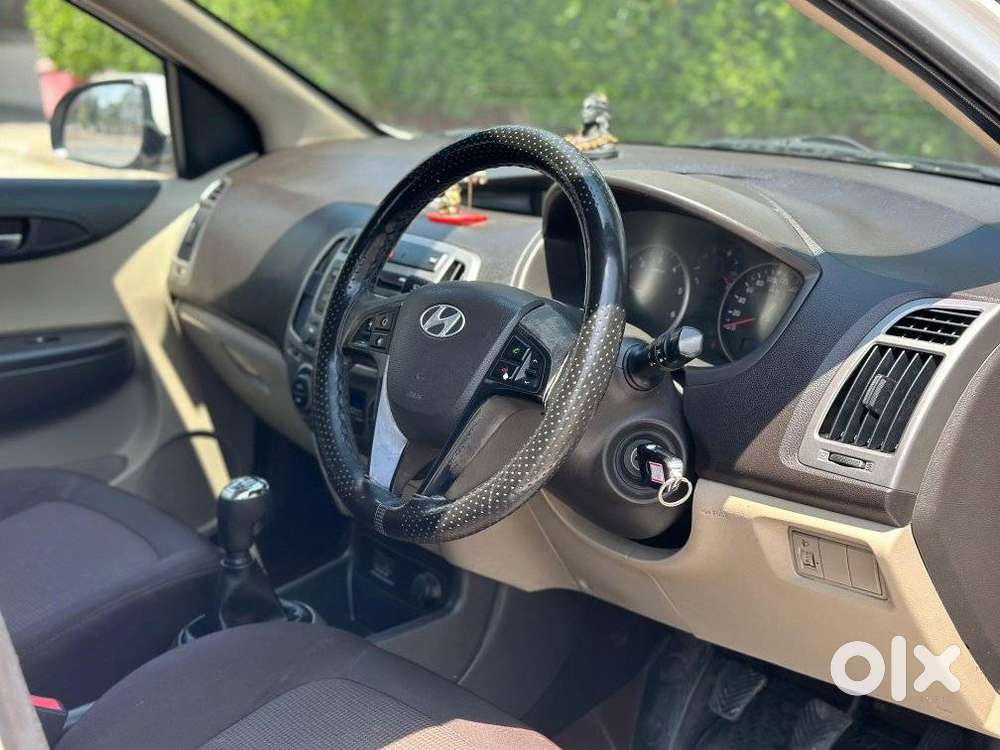 Hyundai I20 Diesel Sportz, 2013, Diesel