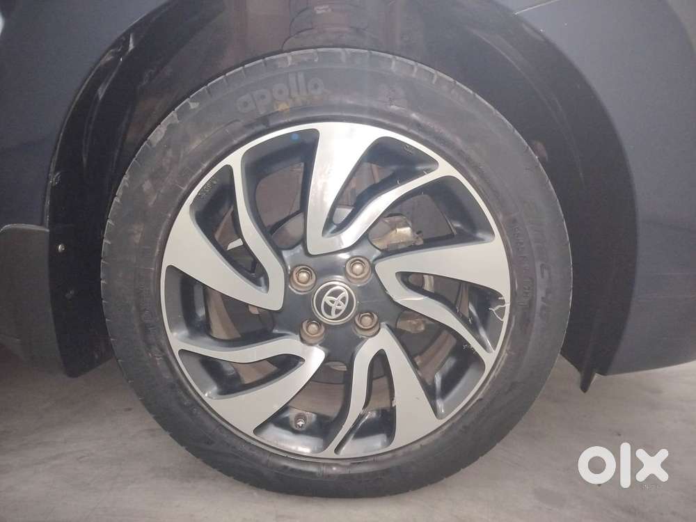 Toyota Glanza V Cvt, 2019, Petrol