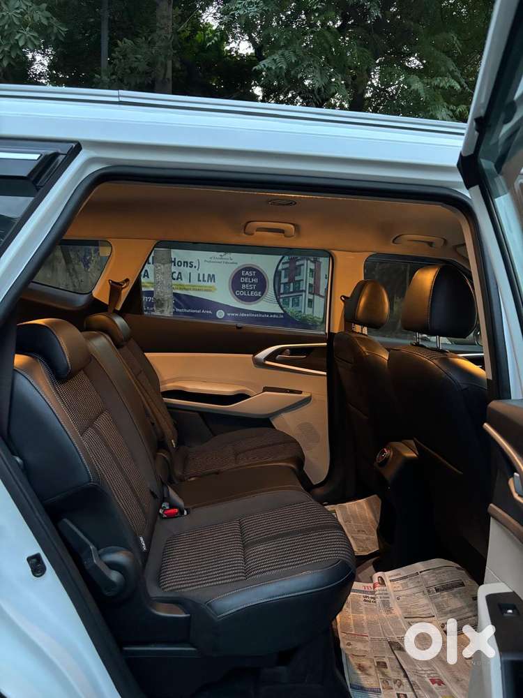 Kia Carens 1.4 Prestige Plus Turbo 7 Str, 2022, Petrol