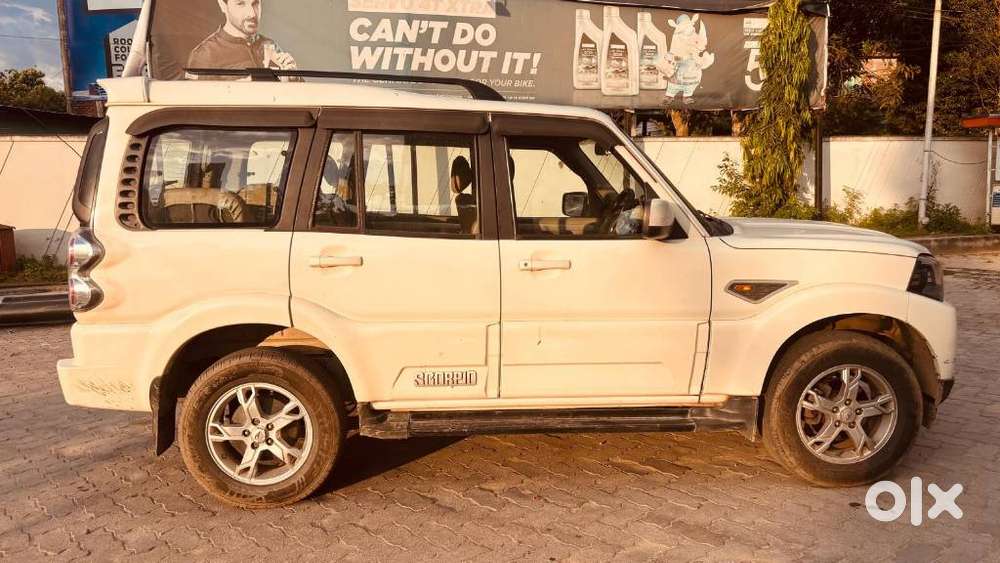 Mahindra Scorpio S10, 2017, Diesel