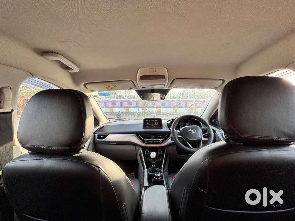 Tata Nexon 1.2 Revotron Xz Plus, 2018, Cng & Hybrids