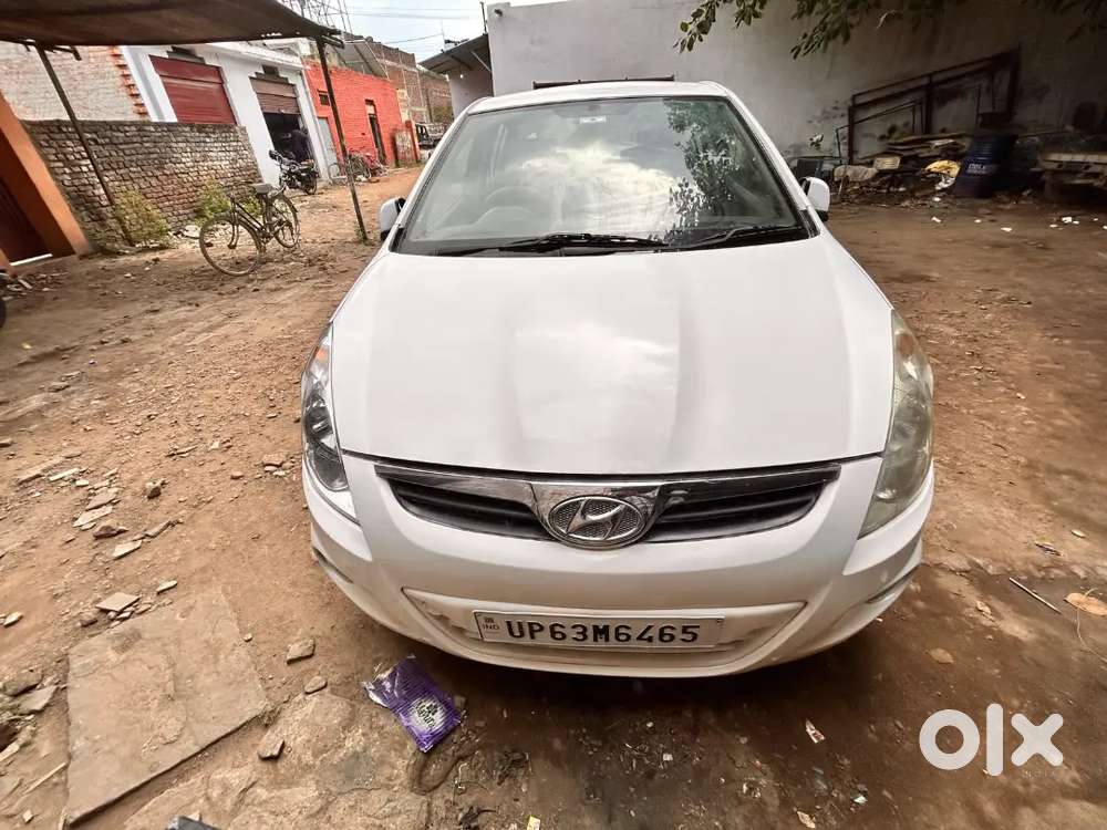 Hyundai I20 Sportz Petrol 2010