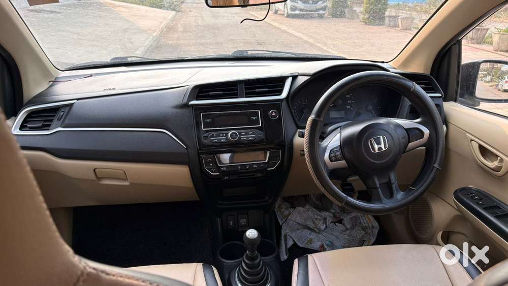 Honda Amaze 2nd Gen Vx, 2017, Petrol