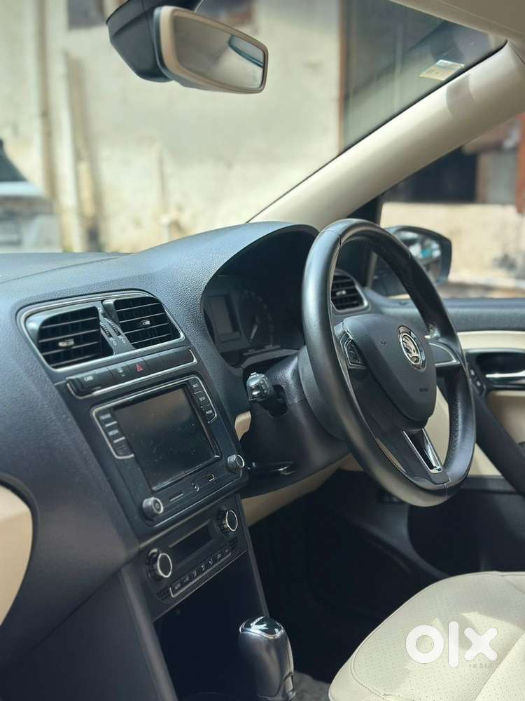 Skoda Rapid 2018 Petrol