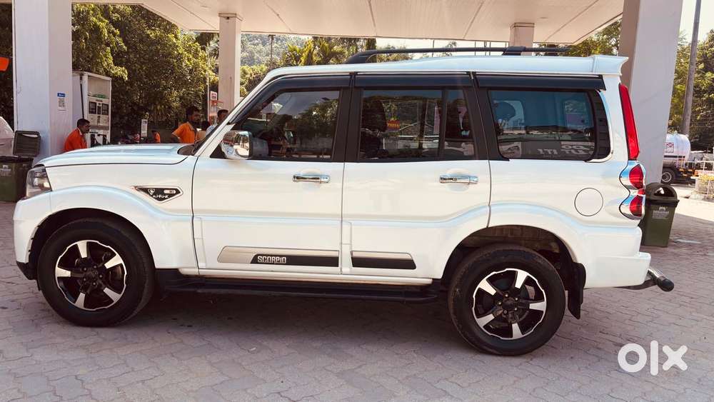 Mahindra Scorpio Classic 2.2 S 11 Mt 7 Cc, 2024, Diesel