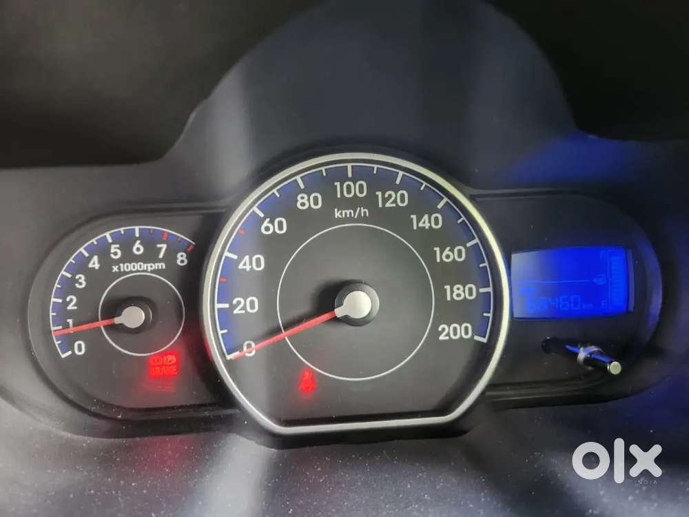 Hyundai I10 Sportz 2012