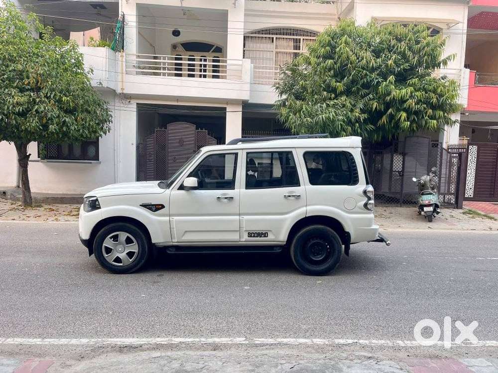 Mahindra Scorpio S4 Plus, 2016, Diesel