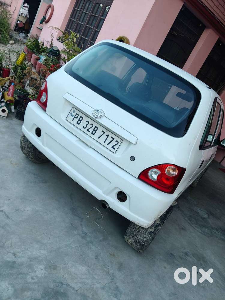 White Colour Zen In Good Condition With Modified Allow Wheel And Tyres