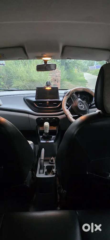 2020 Tata Altroz Xe Petrol