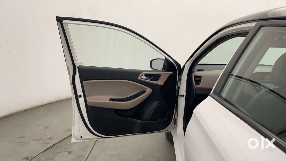 Hyundai Elite I20 Asta (o) 1.2 Mt, 2017, Petrol