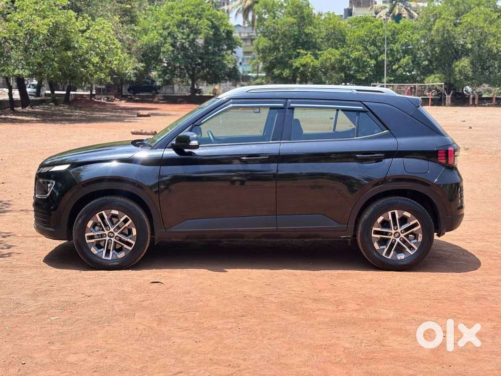 Hyundai Venue [2022-ongoing] 1.5 Crdi Sx, 2025, Diesel