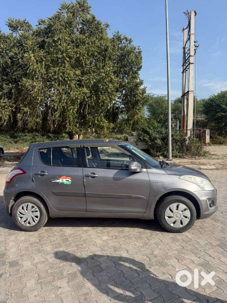 Maruti Suzuki Swift 1.2 Vxi (o), 2015, Petrol