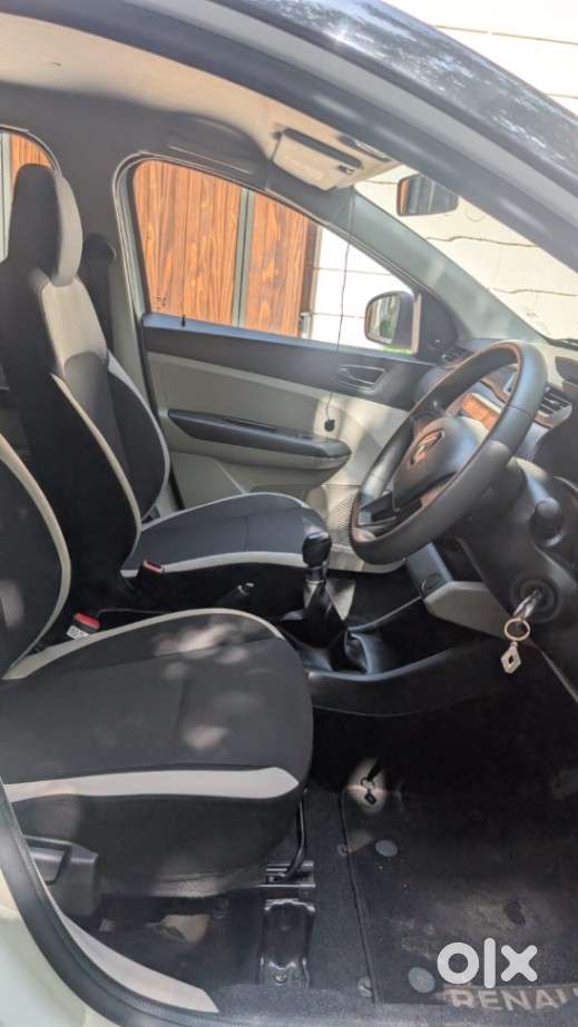 Renault Triber Rxl, 2024, Petrol