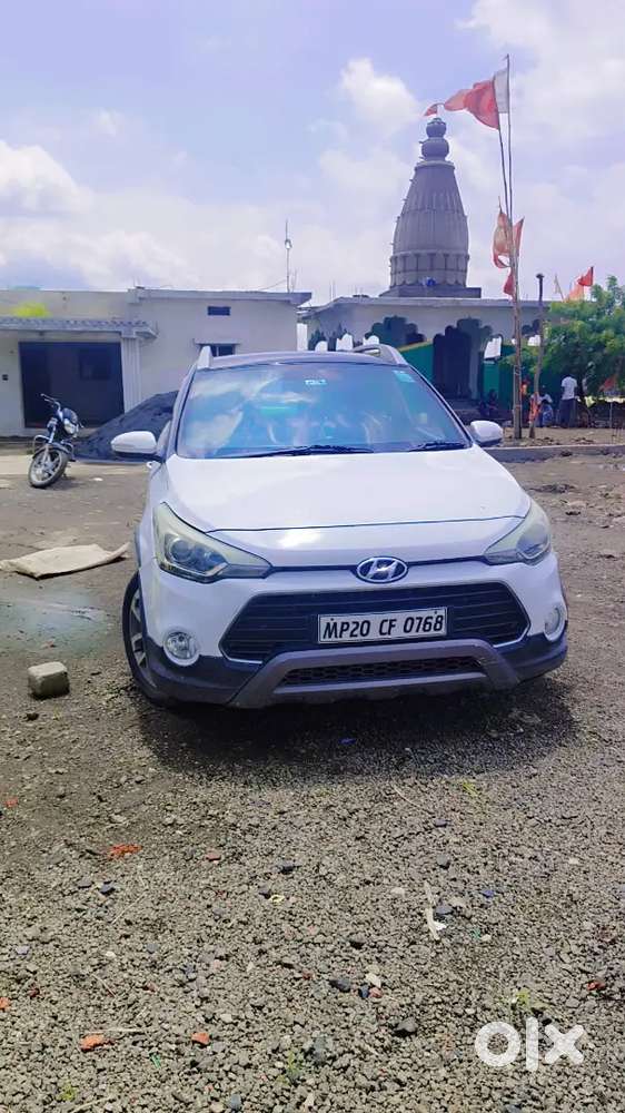 Hyundai I20 Active 2015 Petrol Well Maintained