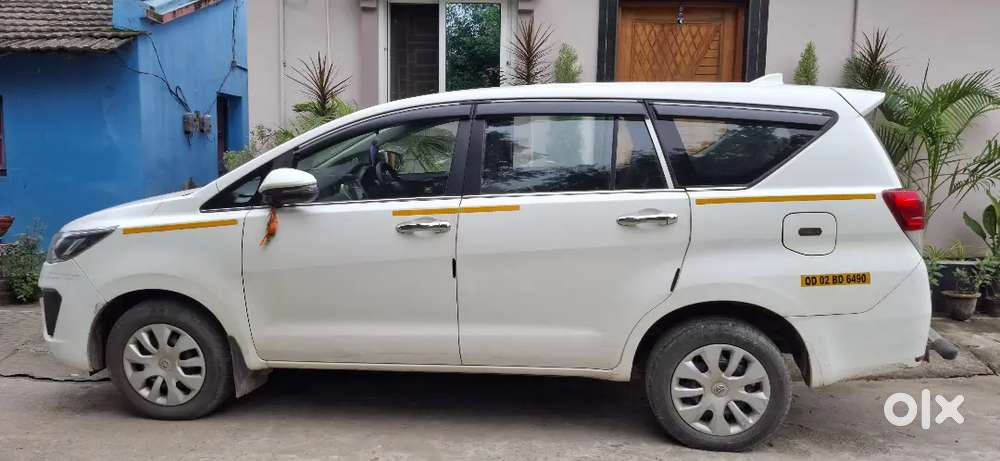 Toyota Innova Crysta 2.4 2019
