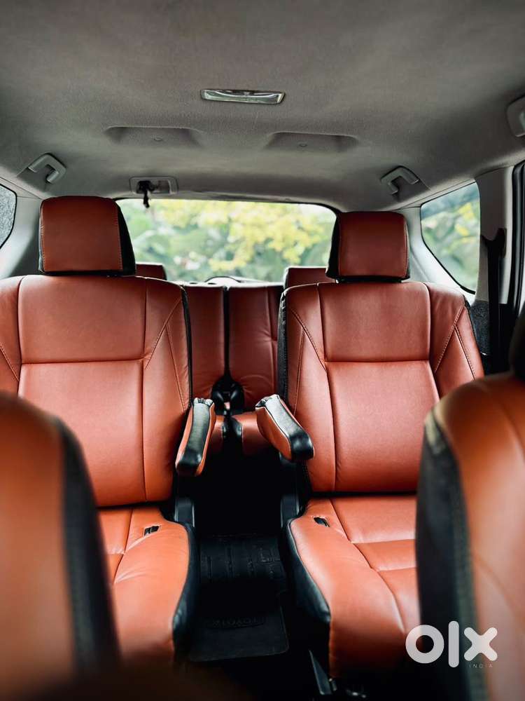 Toyota Innova Crysta [2020-ongoing] 2.7 Gx Mt 7 Str, 2017, Diesel
