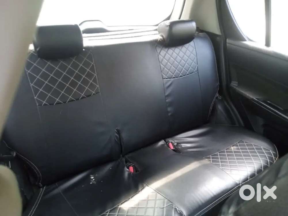 Maruti Suzuki Swift 2011 Petrol