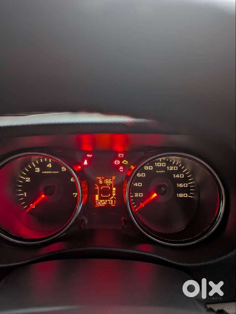 Tuv 300 T10 Top Model