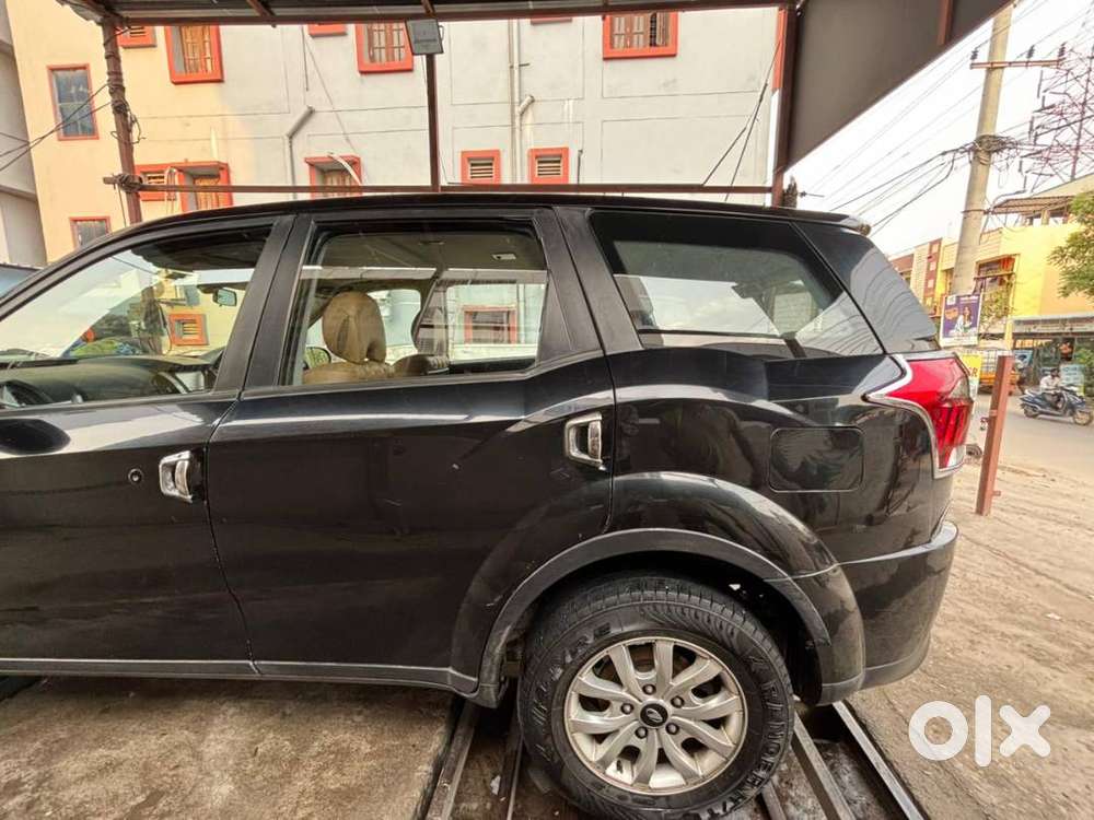 Mahindra Xuv500 W9 Fwd 2020