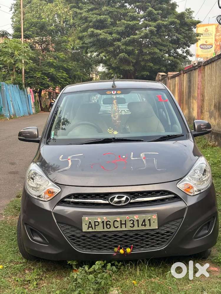 Hyundai Grand I10 Sportz 2013 Petrol Manual