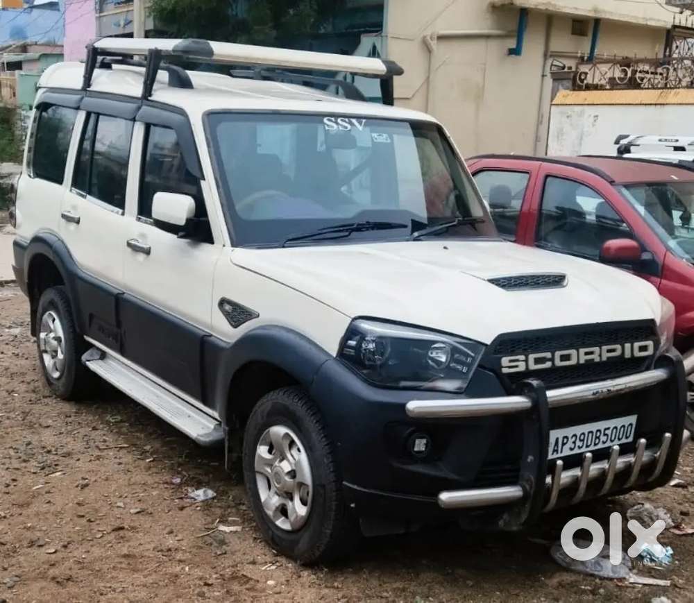 Mahindra Scorpio S3 2019 Sitting9