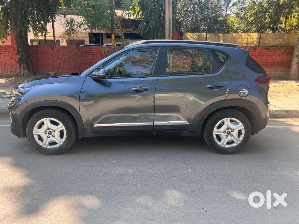 Kia Sonet 2021 Petrol Well Maintained