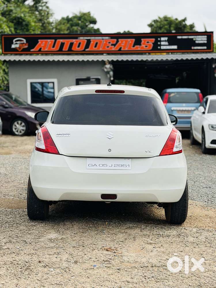 Maruti Suzuki Swift 1.2 Abs, 2017, Petrol