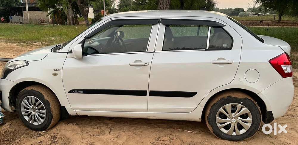 Maruti Suzuki Swift Dzire December 2014 Diesel Well Maintained