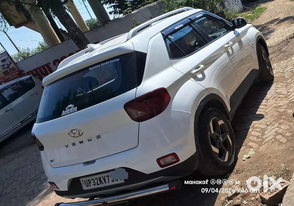 2019
41000 Km Original Meter On Record 
1 Owner 
Diesel
Sx(sunroof)