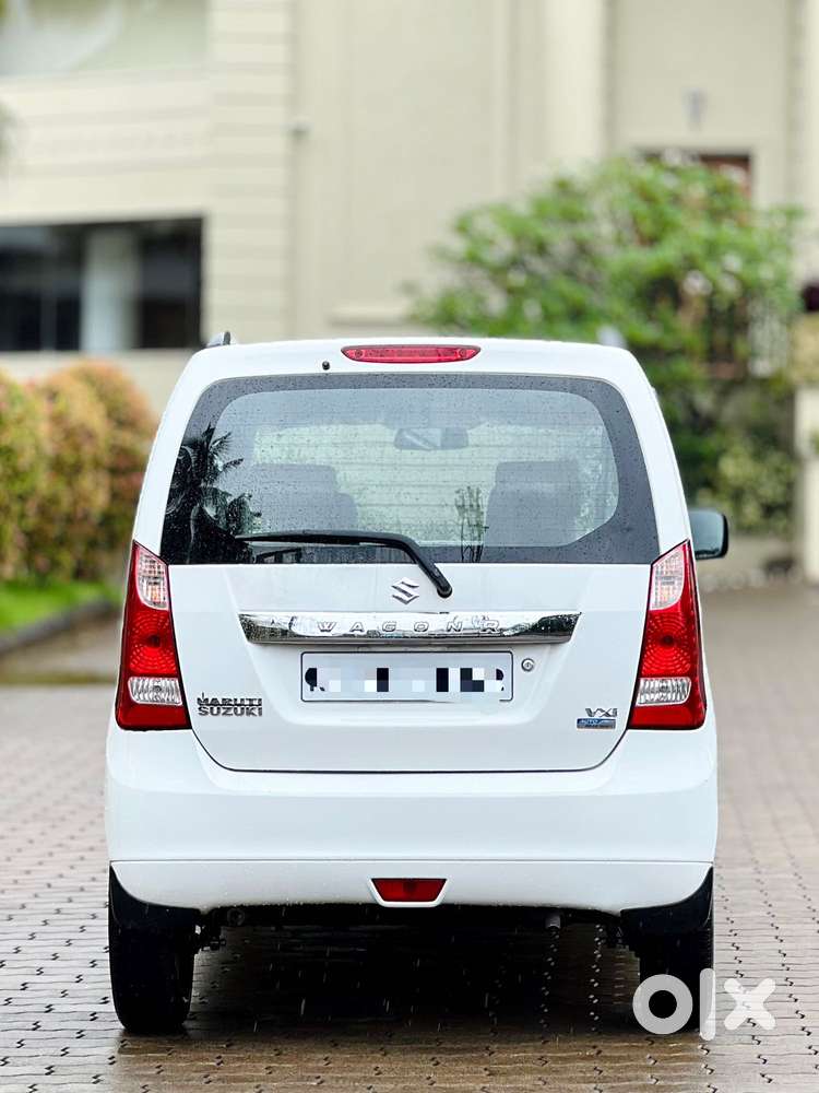 Maruti Suzuki Wagon R Amt Vxi Plus, 2016, Petrol