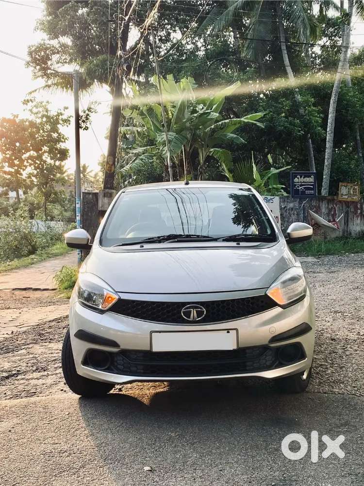 Tata Tiago Revotron Xta 2017 Petrol Automatic