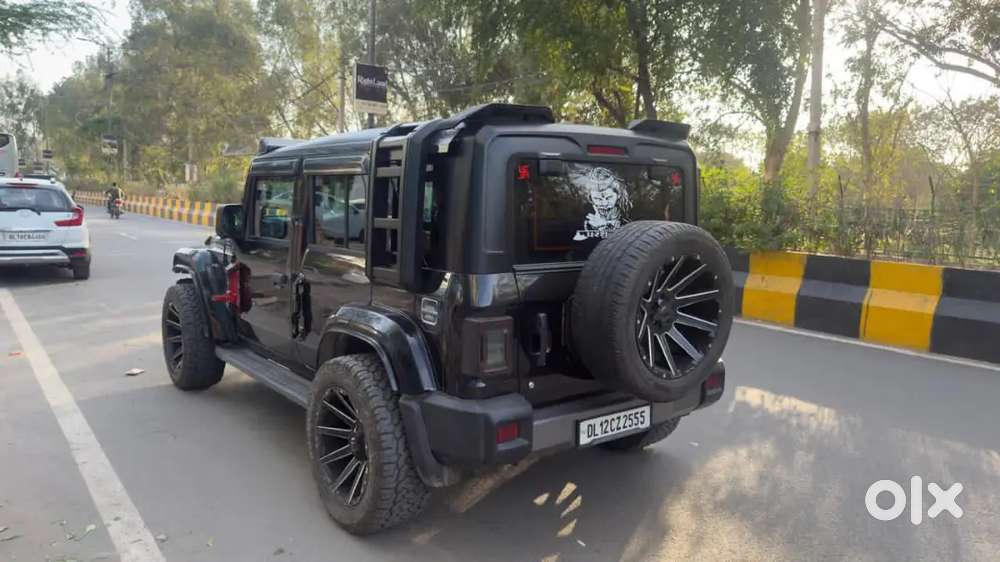 The Ultimate Beast: 2025 Thar Roxx Ax7l Diesel At (rwd)