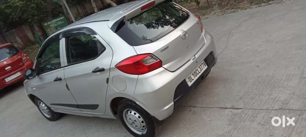 Tata Tiago 1.2 Revotron Xm, 2018, Petrol