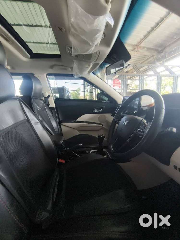 Mahindra Xuv 3xo Ax5 Ds Mt, 2024, Diesel