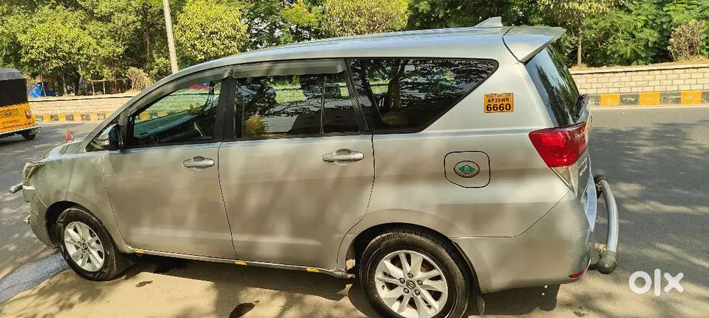Toyota Innova Crysta 2017