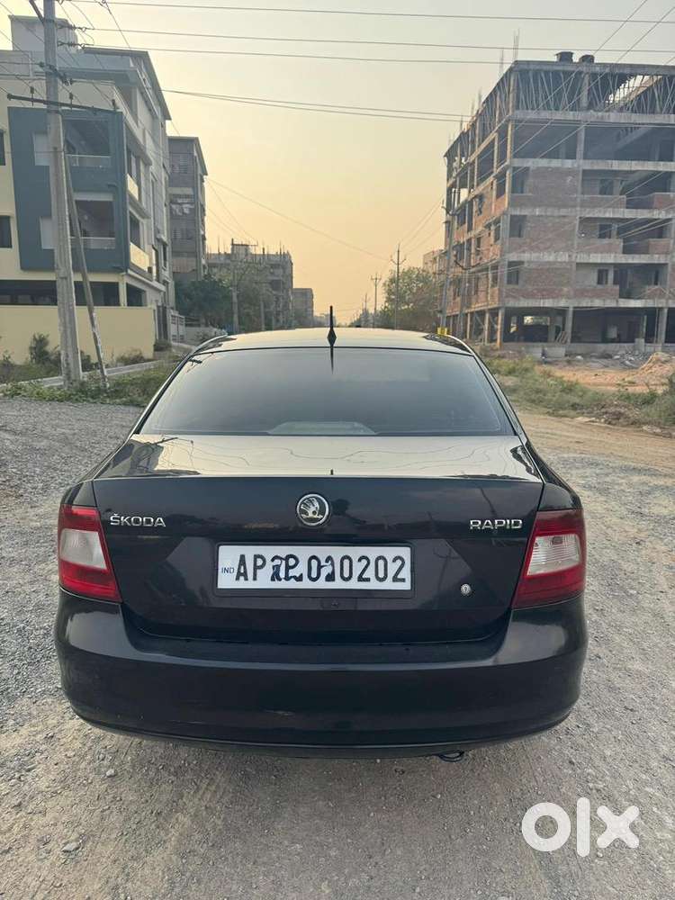 Skoda Rapid 2015 Diesel Well Maintained