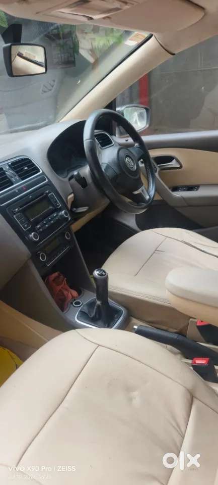 Volkswagen Vento Petrol Highline, 2011, Petrol