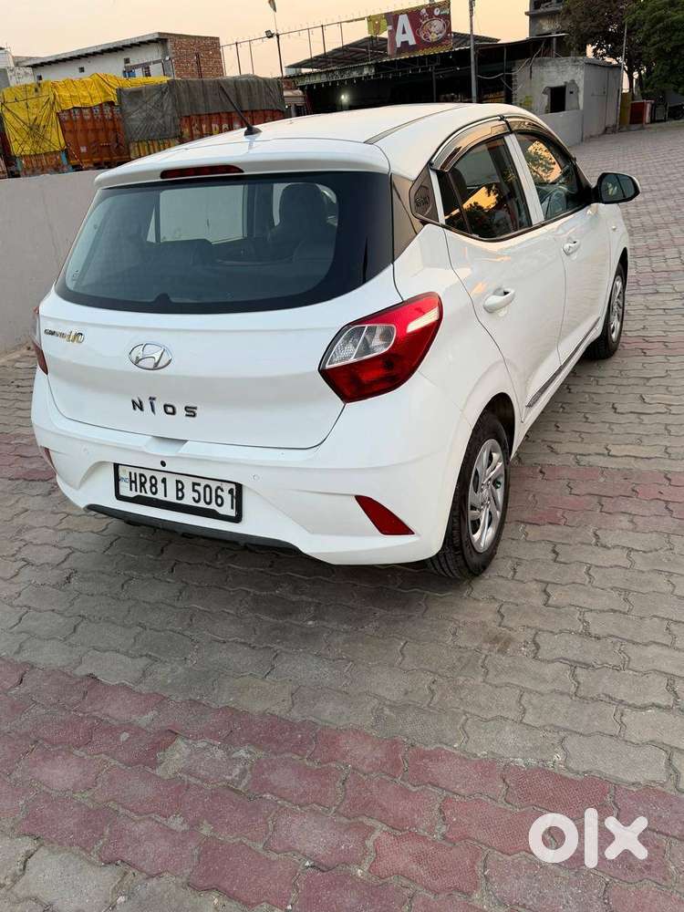 Hyundai Grand Nios Magna Plus Petrol 2022 Nov Owner 1st Km. 52000