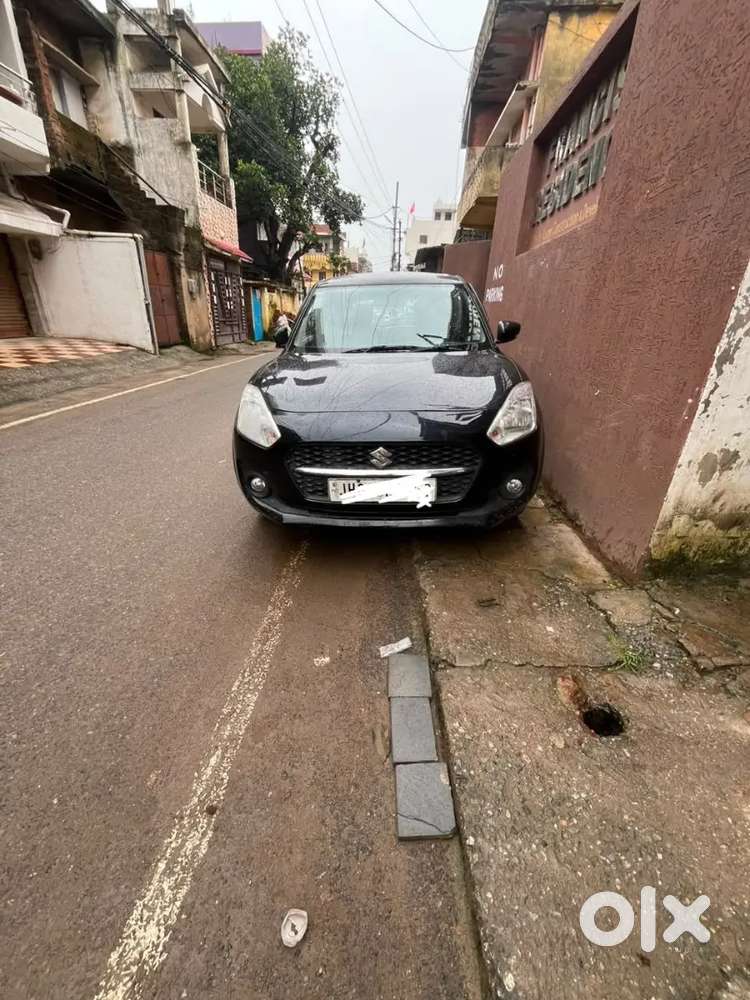 Maruti Suzuki Swift 1.3 Zxi 2023
