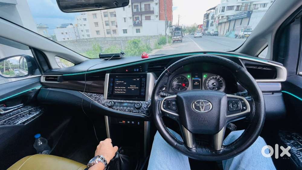 Toyota Innova Crysta 2016 2.4 Zx Mt 7str