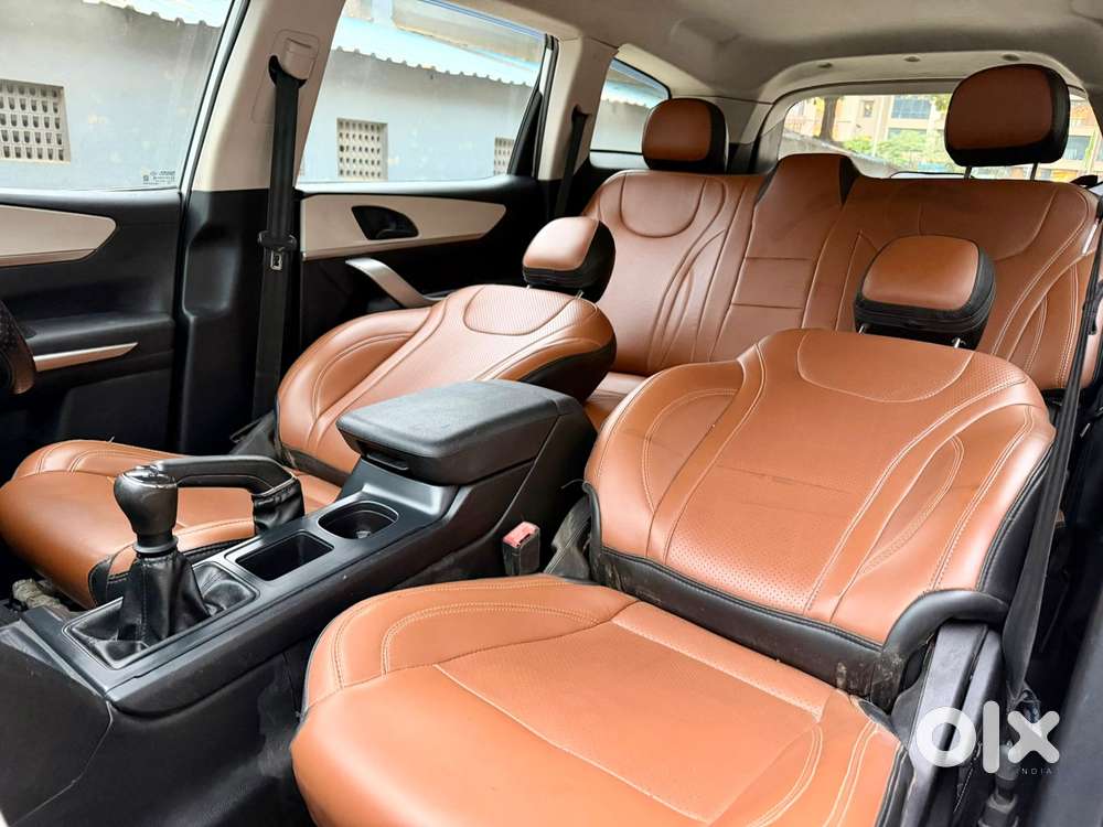 Mahindra Xuv700 2.2 Mx Diesel Mt 5 Str, 2022, Diesel