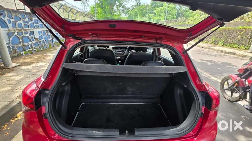 Hyundai I20 Sportz 2015 Car