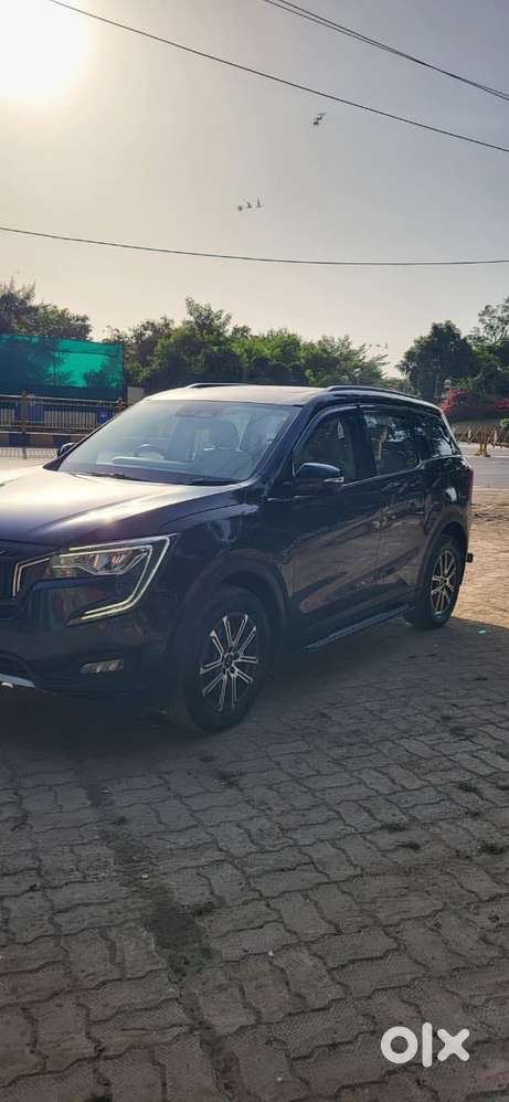 Mahindra Xuv700 2.2 Ax 7 Diesel Mt Luxury Pack Str, 2024, Diesel
