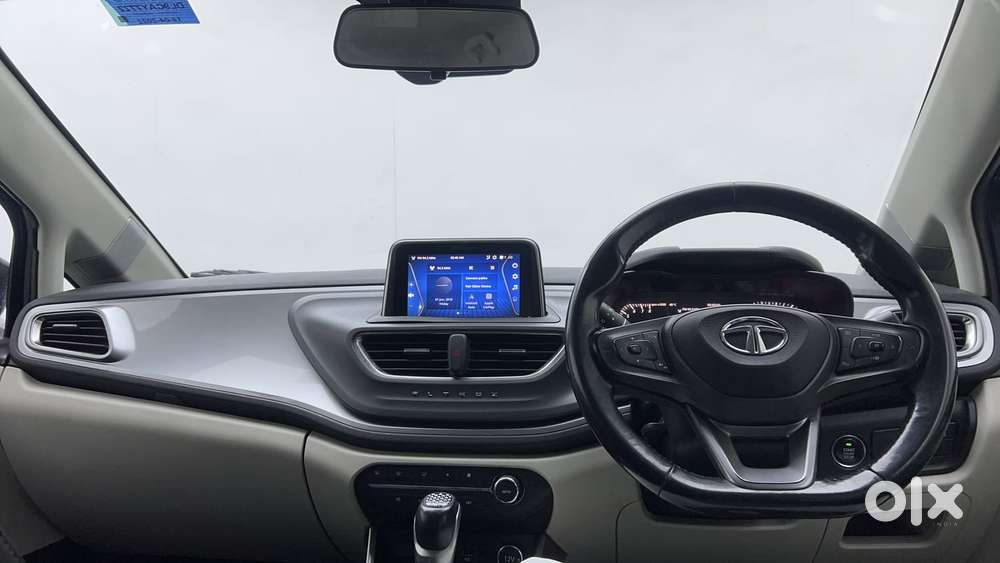 Tata Altroz 1.2 Xza Plus, 2022, Petrol