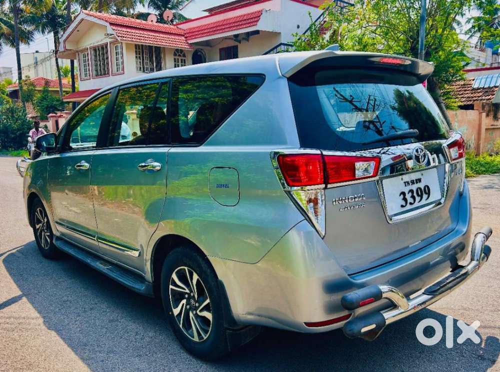 Toyota Innova Crysta 2.4 G Mt 7 Str, 2021, Diesel