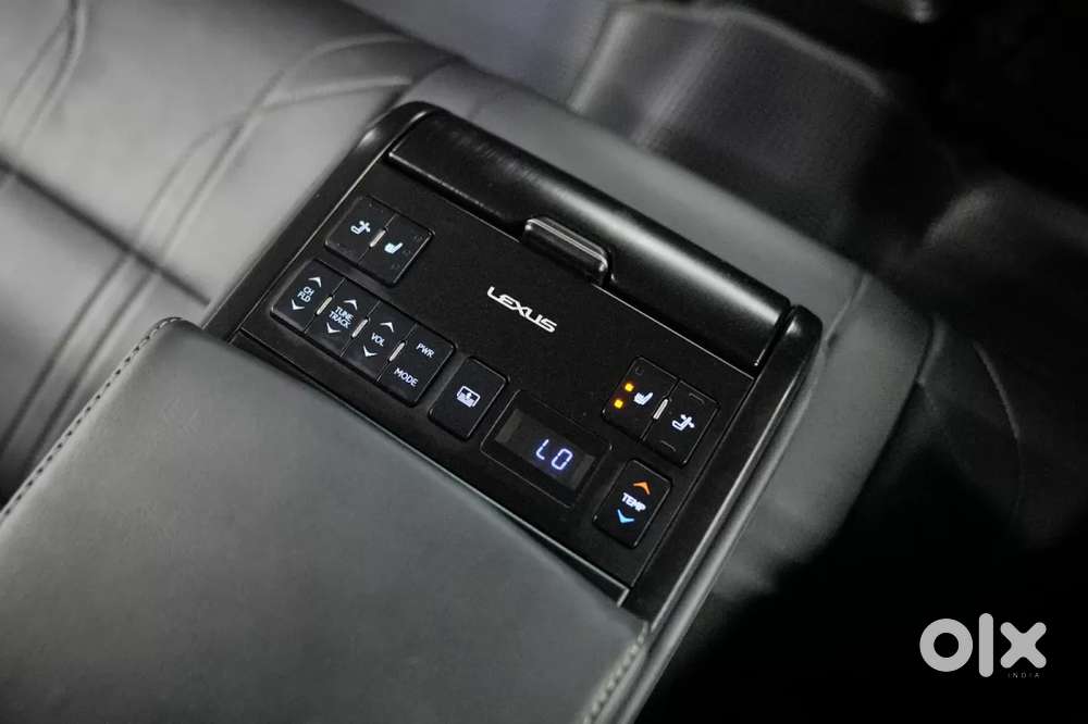 Lexus Es, 2024, Petrol