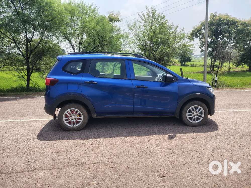 Renault Triber 2023 Petrol