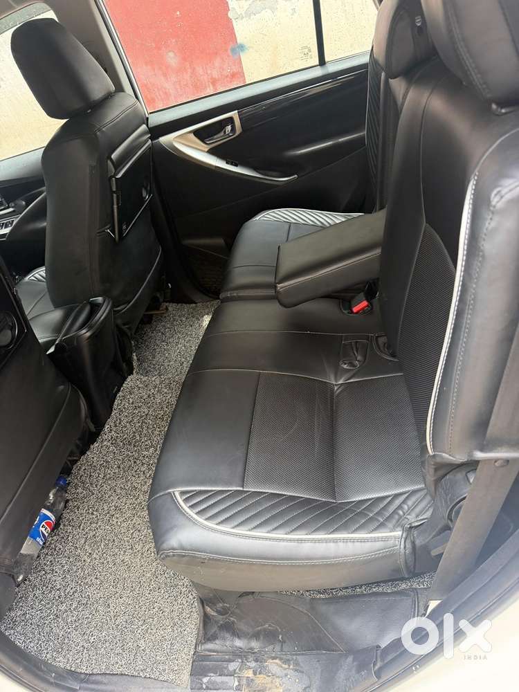 Toyota Innova Crysta 2022 Diesel Last